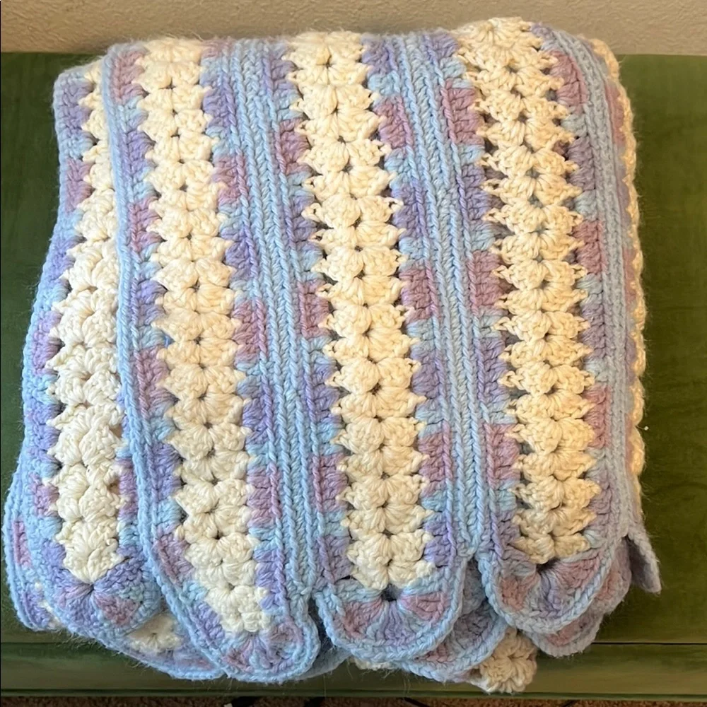 Pastel Crochet Blanket - Picture 2 of 9